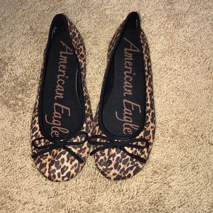 American Eagle flats